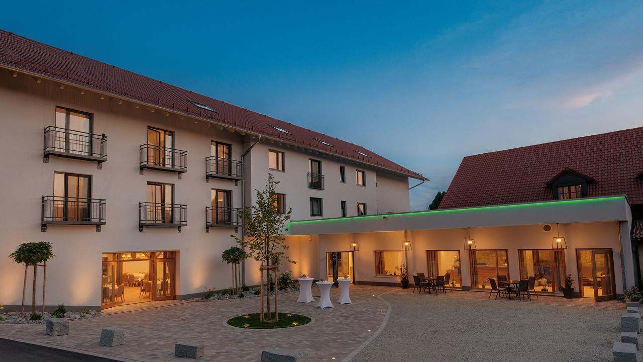 Gasthaus Forster Am See - Eching Bei Landshut Eksteriør bilde